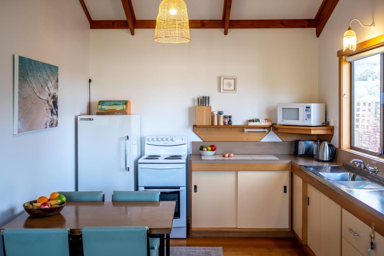 The Summer Shack - Freycinet Holiday Houses Коулс-Бей Экстерьер фото